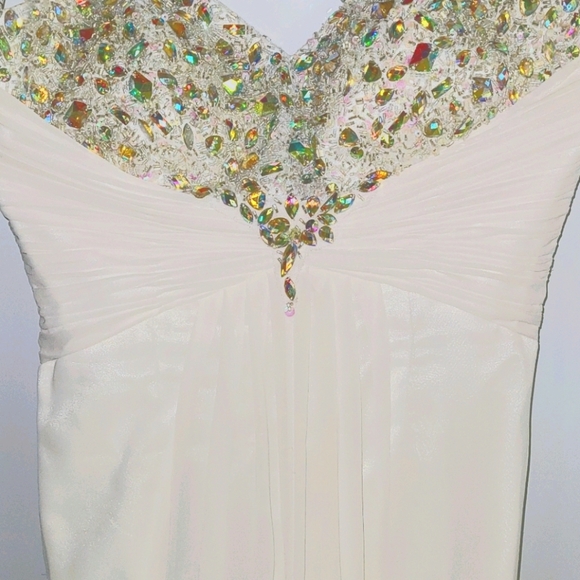 Wedding dress or Prom dress - Picture 1 of 3